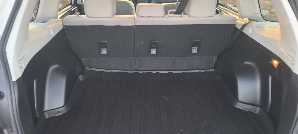 2016 Subaru Forester Image 28