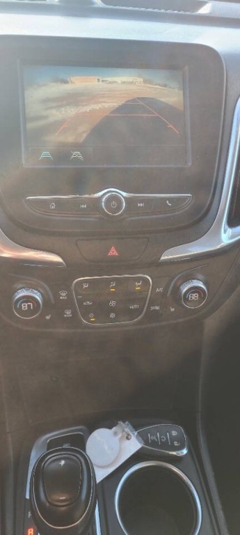 2018 Chevrolet Equinox Image 12