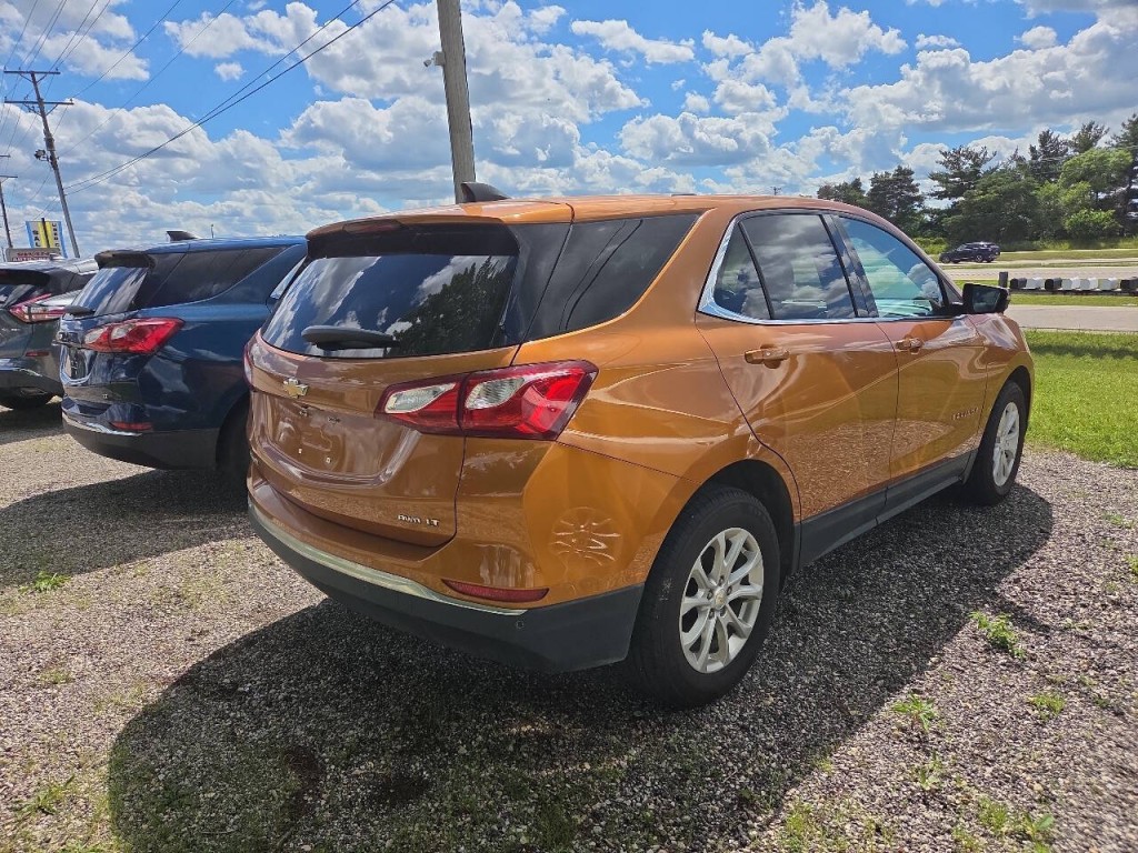2018 Chevrolet Equinox Image 3