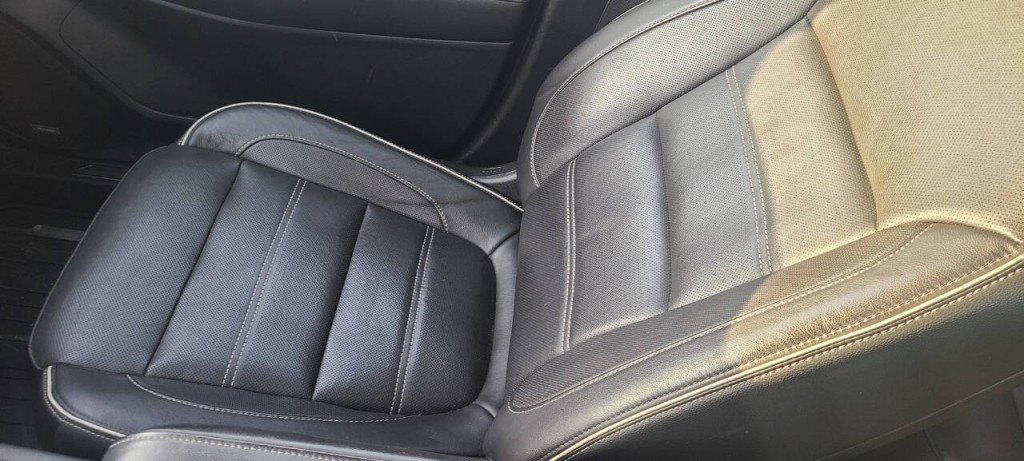 2017 GMC Acadia Image 7