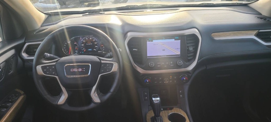 2017 GMC Acadia Image 12