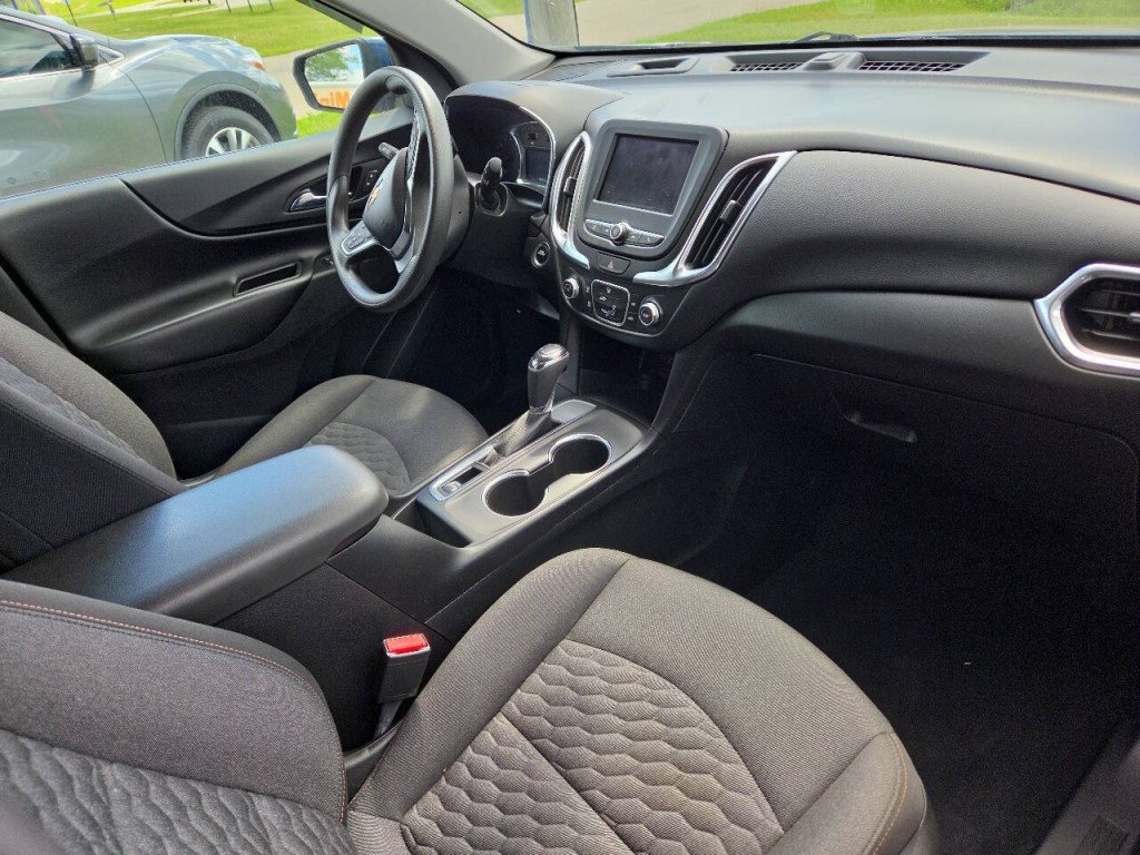 2020 Chevrolet Equinox Image 17