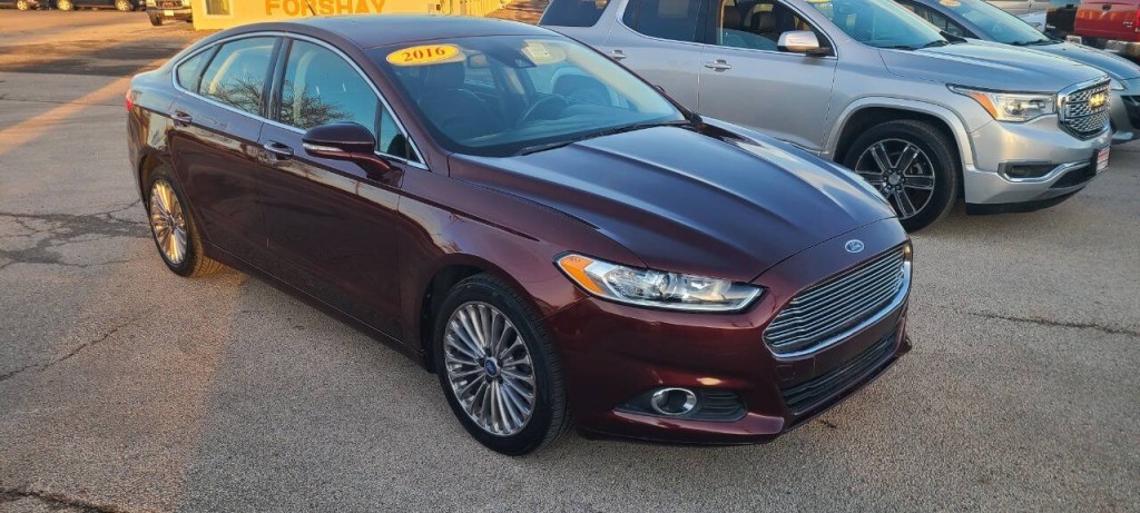 2016 Ford Fusion Image 1