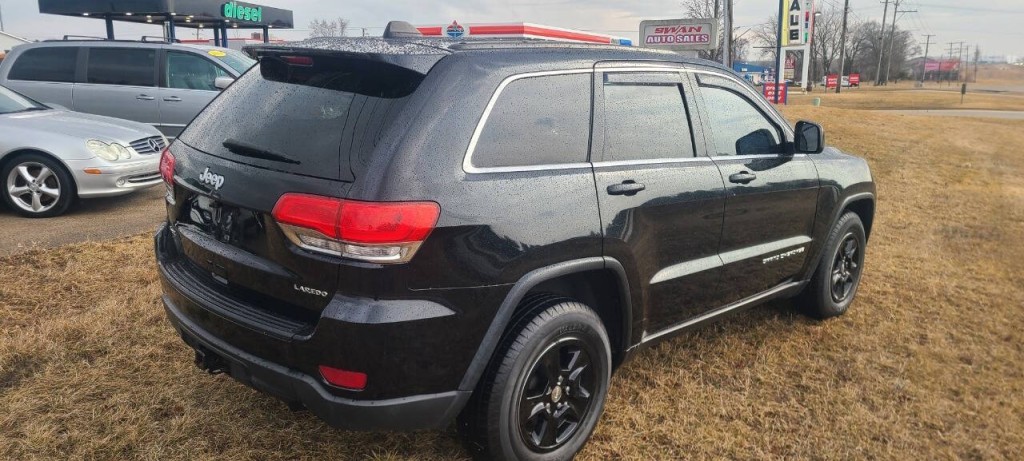 2015 Jeep Grand Cherokee Image 2