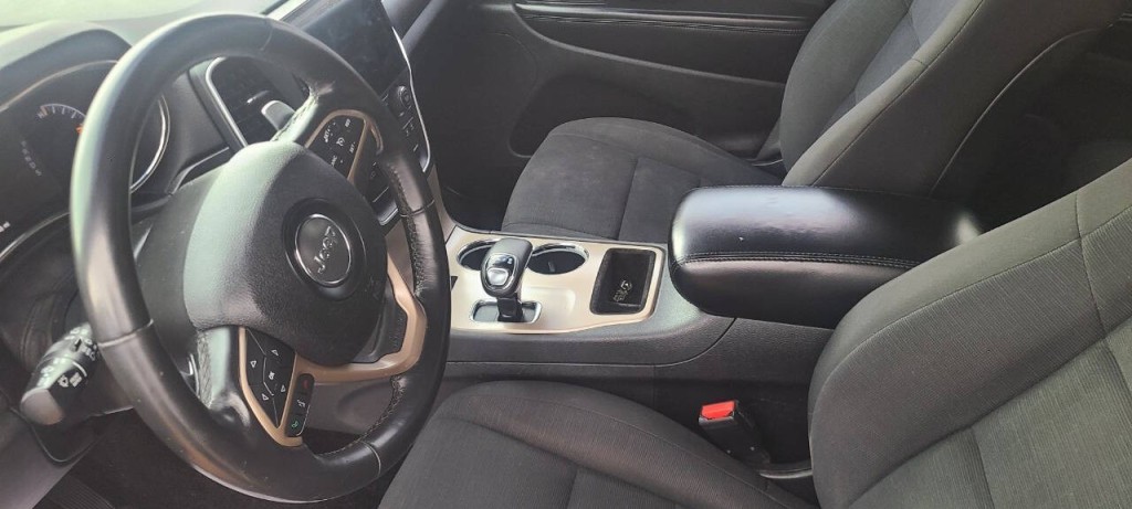 2015 Jeep Grand Cherokee Image 14