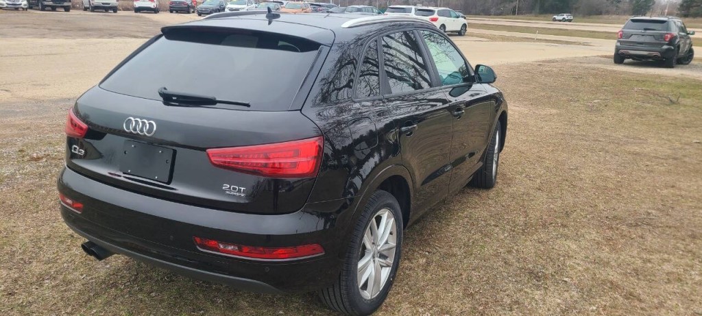 2017 Audi Q3 Image 2