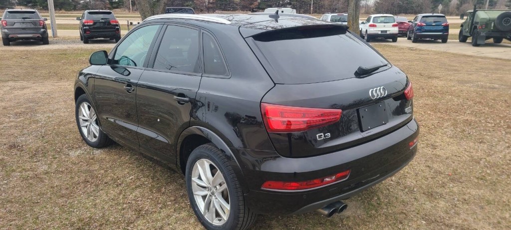 2017 Audi Q3 Image 3