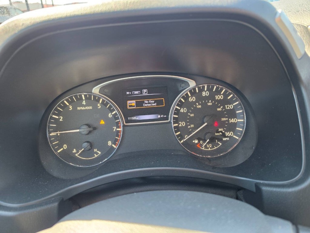 2017 Nissan Pathfinder Image 10