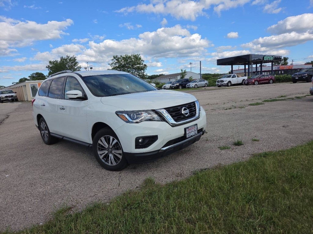 2017 Nissan Pathfinder Image 19