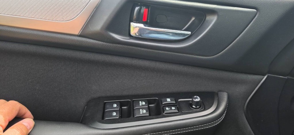 2019 Subaru Legacy Image 11