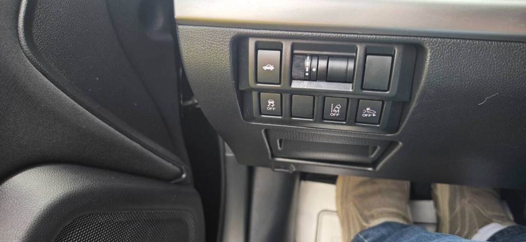 2019 Subaru Legacy Image 12