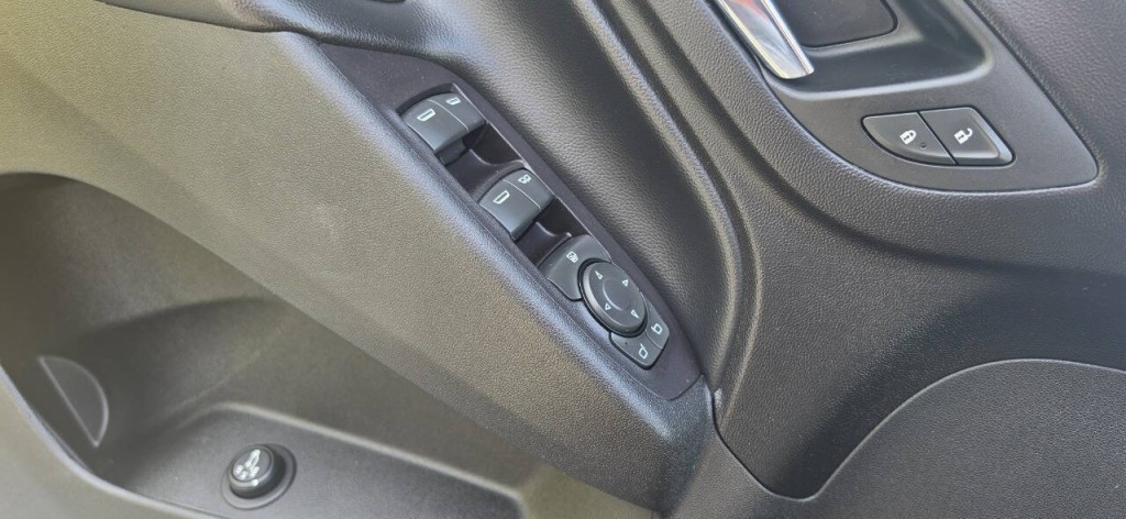 2018 Chevrolet Equinox Image 10