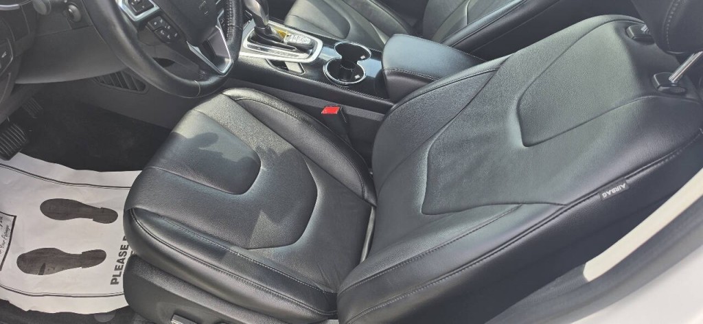 2018 Ford Edge Image 10