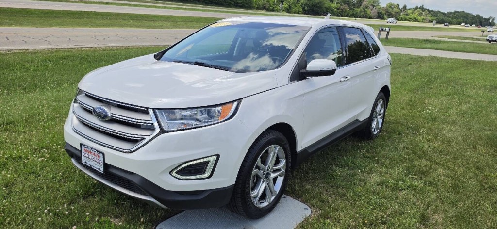 2018 Ford Edge Image 2