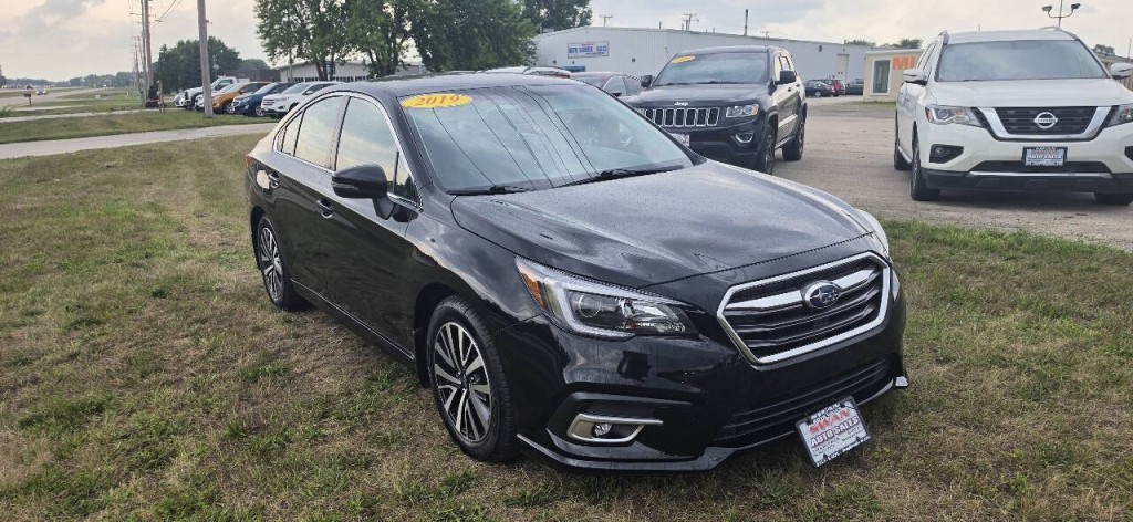 2019 Subaru Legacy Image 1