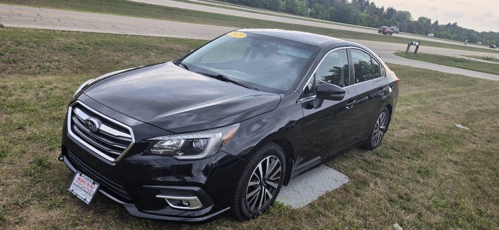 2019 Subaru Legacy Image 2