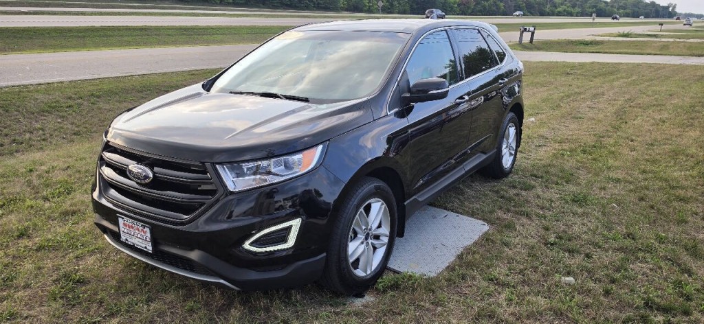 2017 Ford Edge Image 7