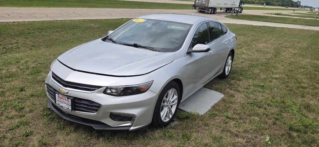 2017 Chevrolet Malibu Image 5