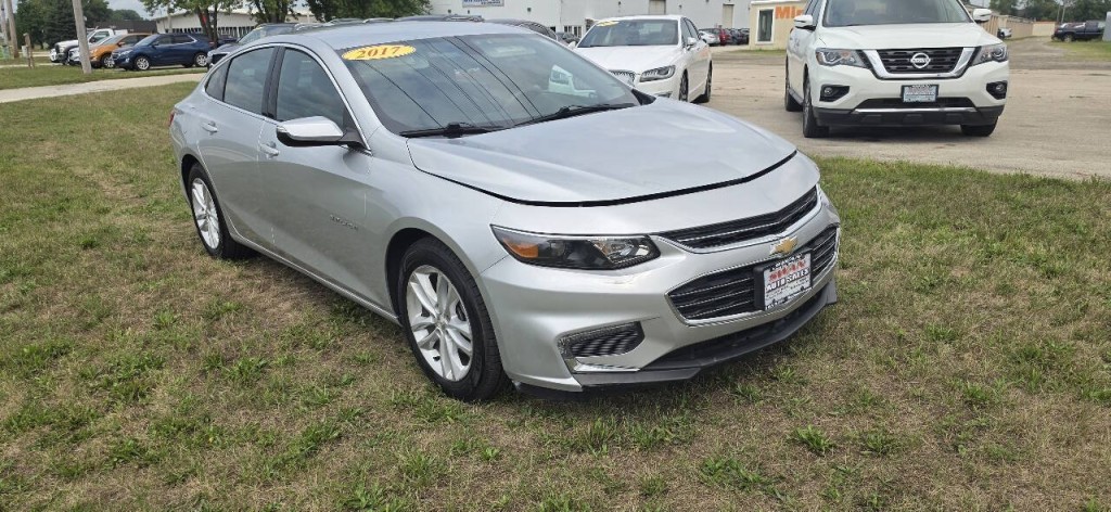 2017 Chevrolet Malibu Image 6