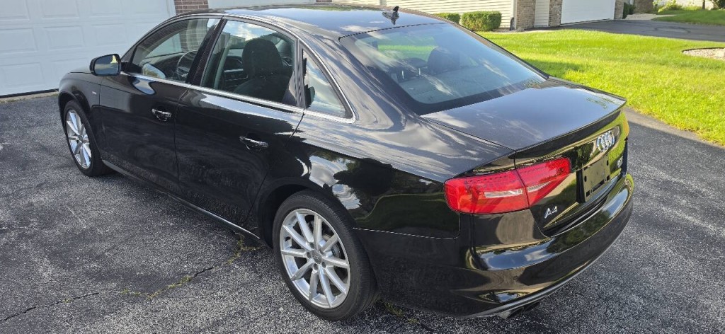 2016 Audi A4 Image 7