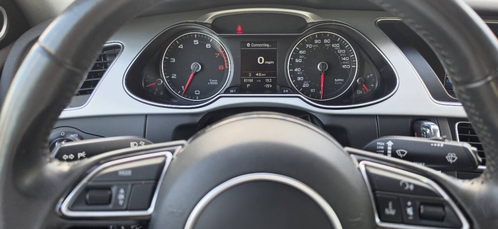 2016 Audi A4 Image 15