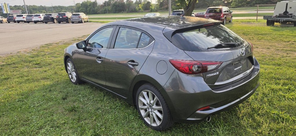 2017 Mazda Mazda3 Image 3