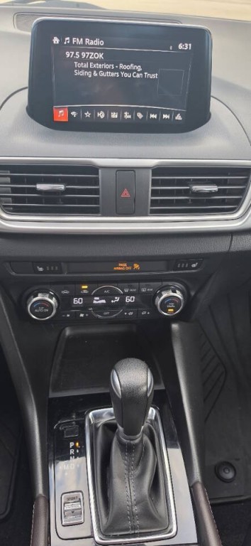 2017 Mazda Mazda3 Image 12
