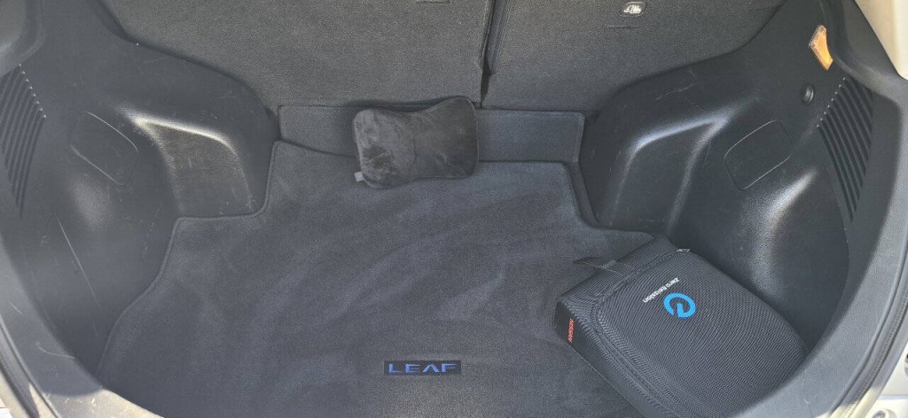 2016 Nissan Leaf Image 7