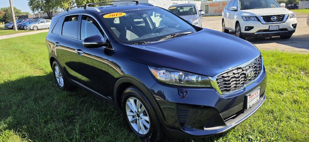 2019 Kia Sorento Image 2