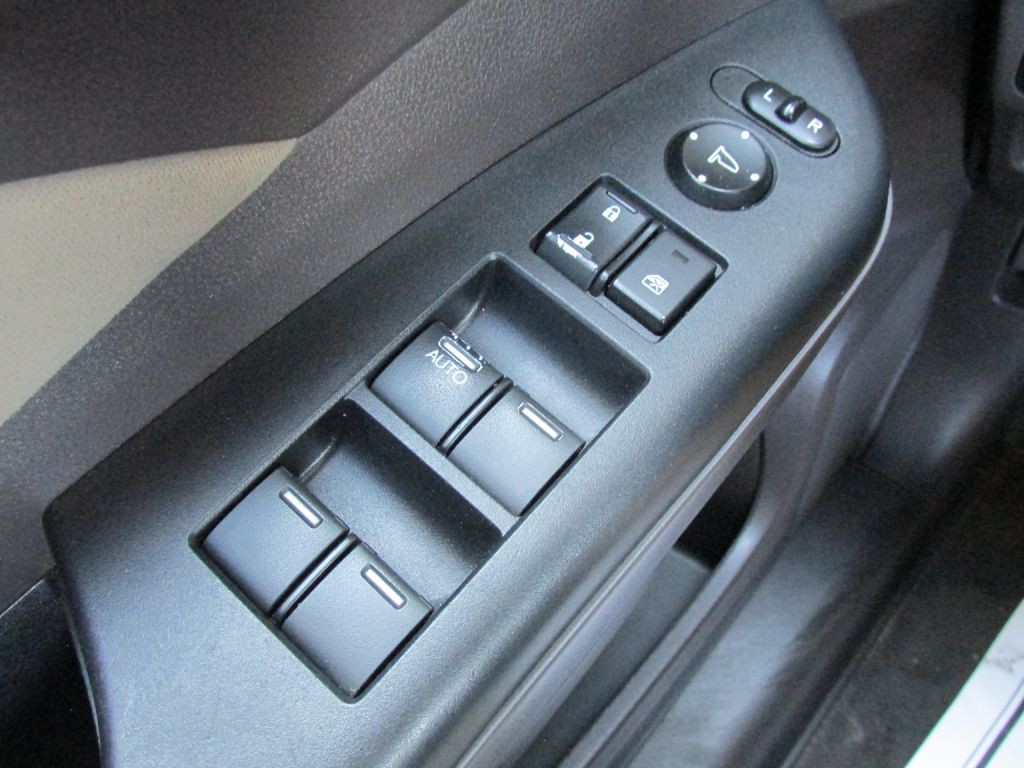 2013 Honda CR-V Image 15