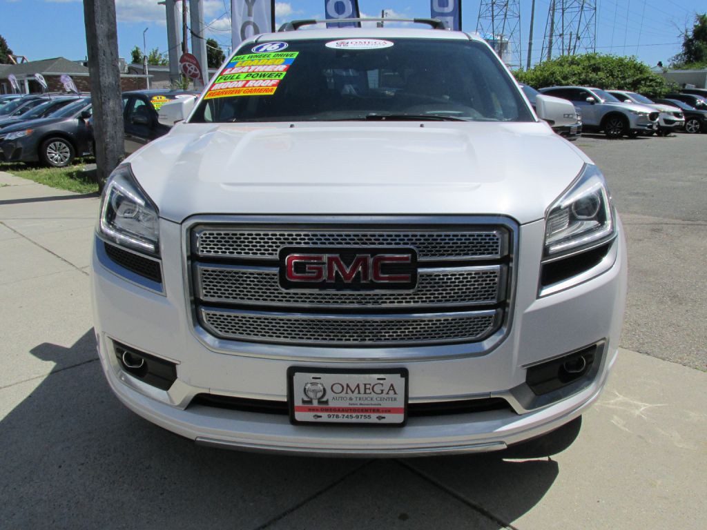 2016 GMC Acadia Image 2
