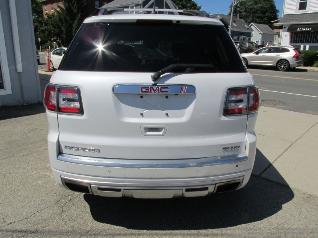 2016 GMC Acadia Image 5