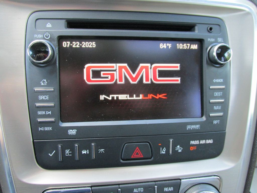 2016 GMC Acadia Image 16