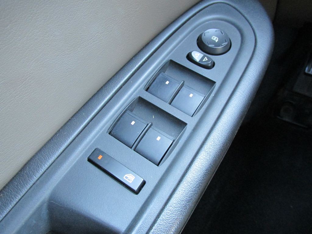 2015 GMC Acadia Image 15