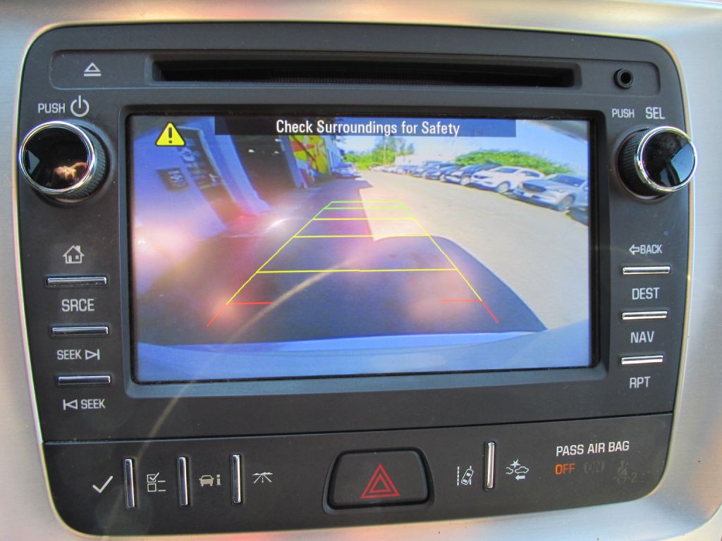 2015 GMC Acadia Image 17