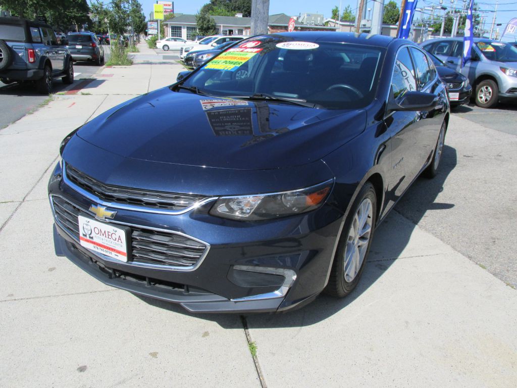 2016 Chevrolet Malibu Image 3
