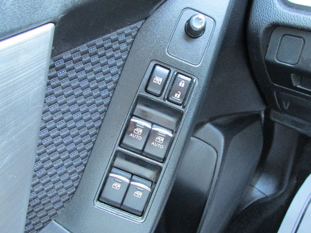 2018 Subaru Forester Image 17