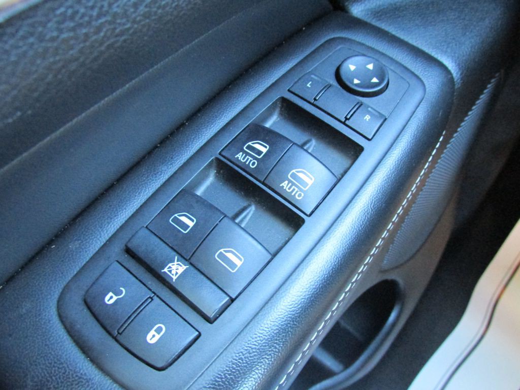 2015 Jeep Grand Cherokee Image 15