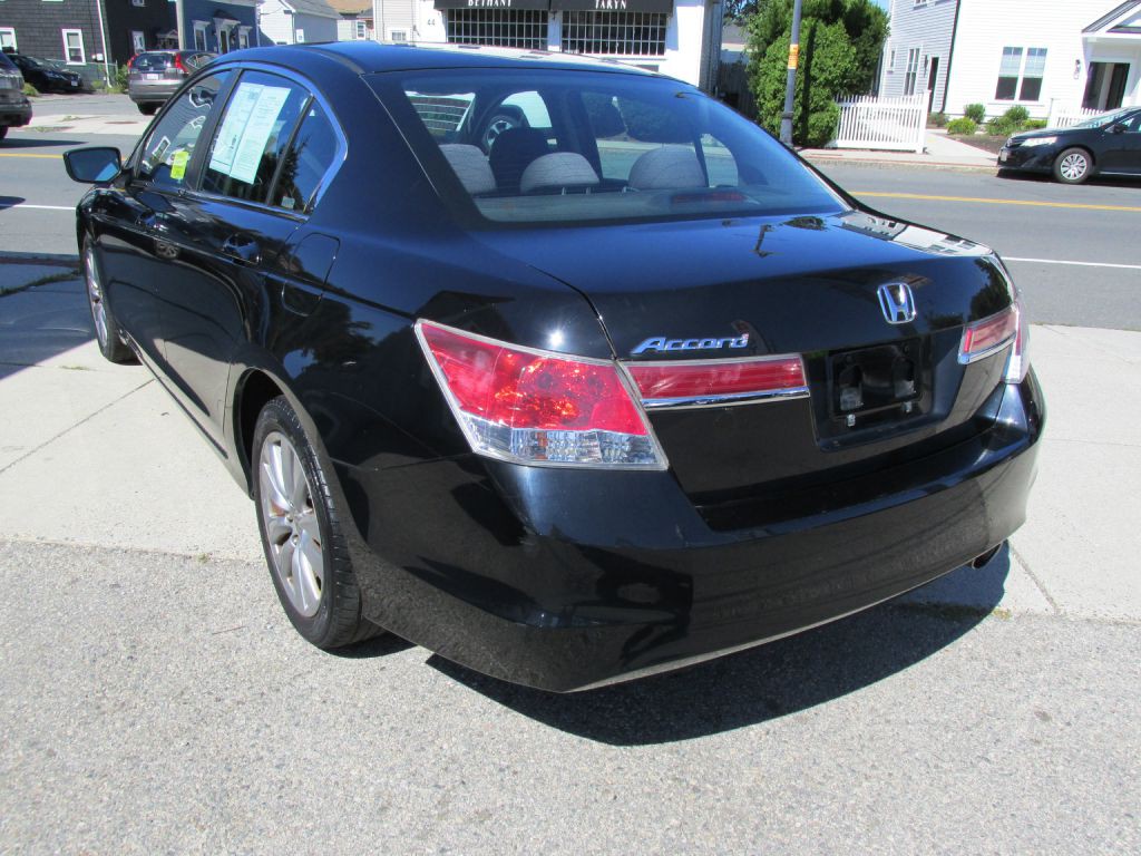 2012 Honda Accord Image 4