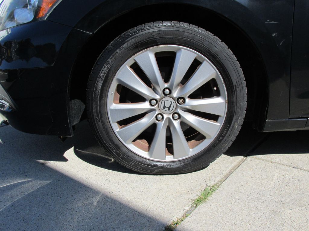 2012 Honda Accord Image 9