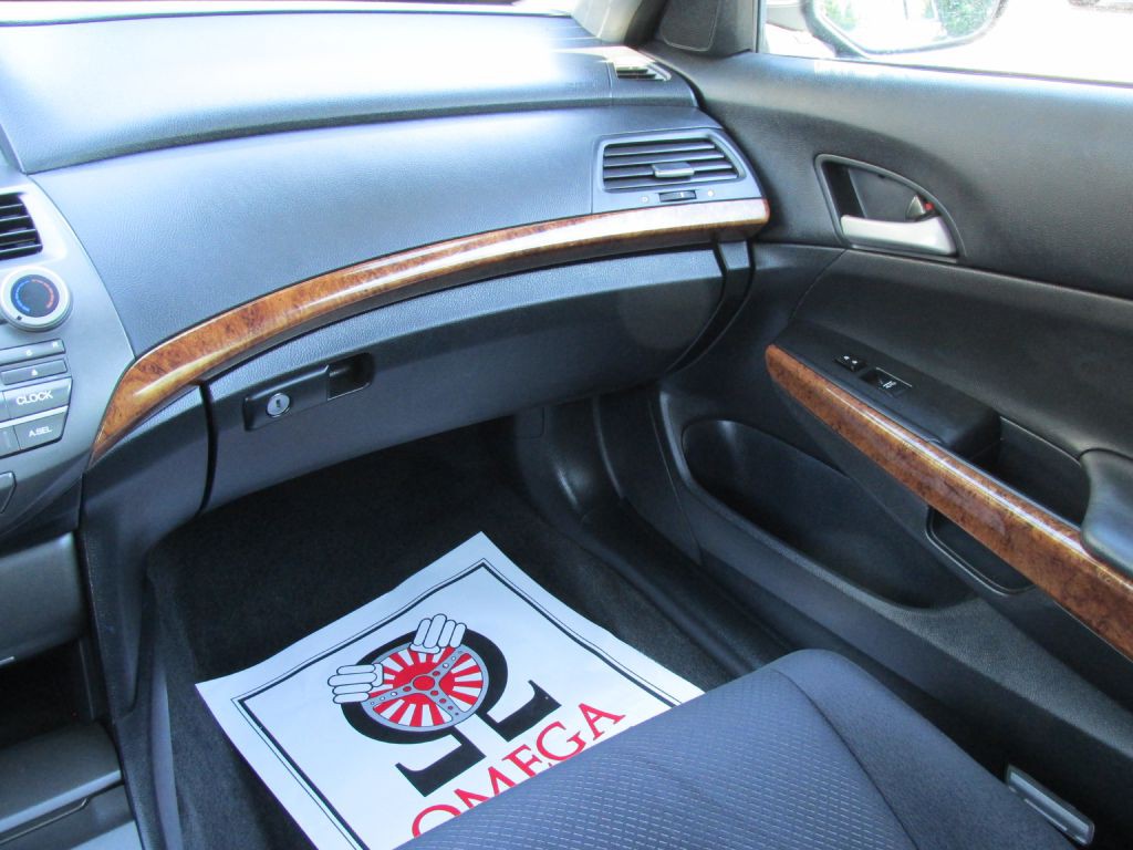 2012 Honda Accord Image 14