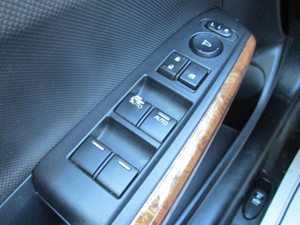 2012 Honda Accord Image 15