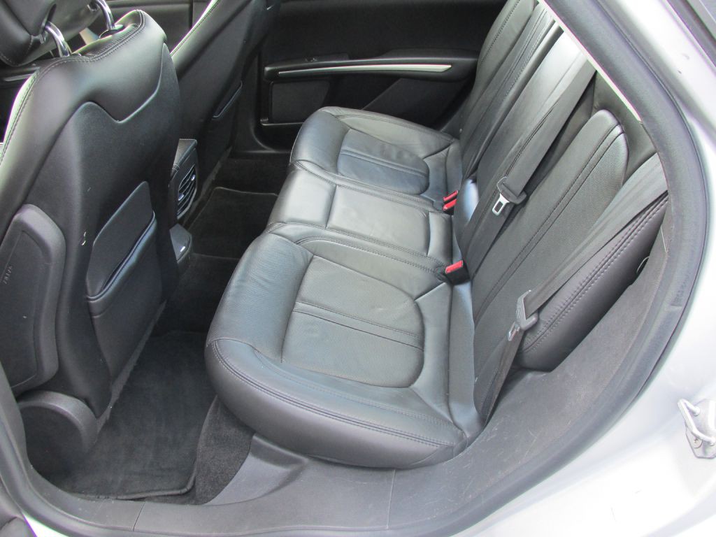 2014 Lincoln MKZ Image 11