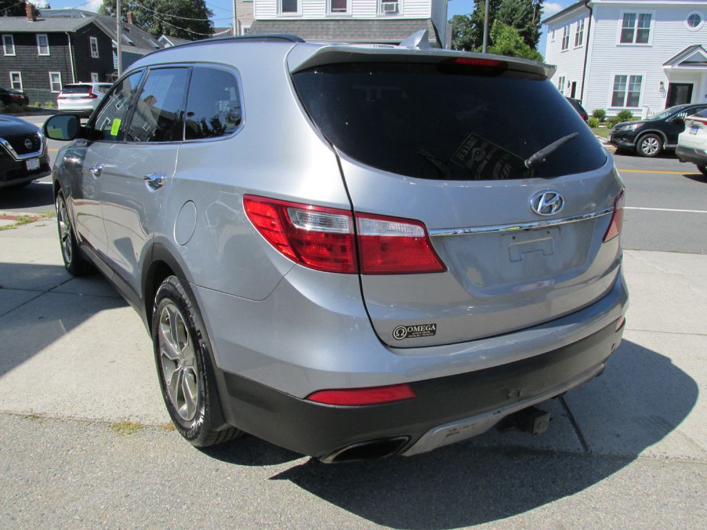 2014 Hyundai Santa Fe Image 4