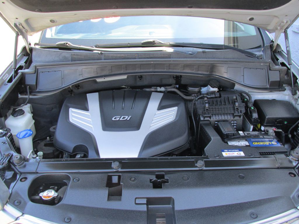 2014 Hyundai Santa Fe Image 7