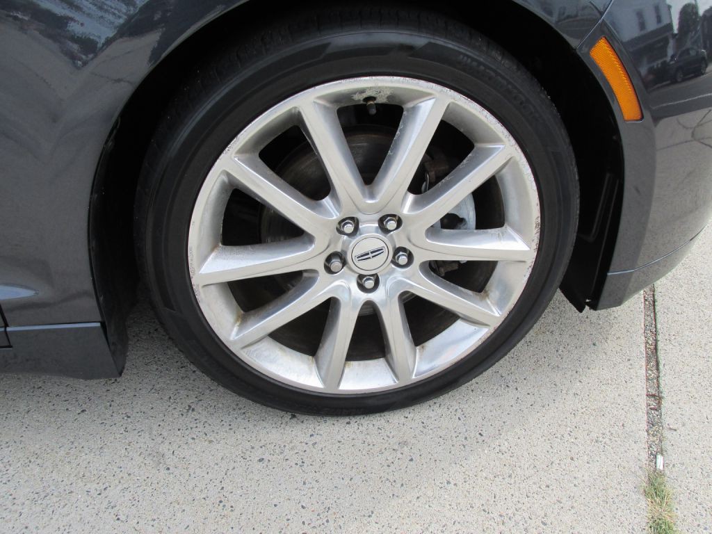 2014 Lincoln MKZ Image 9