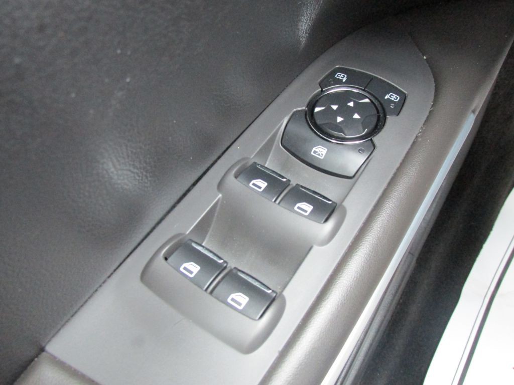 2014 Lincoln MKZ Image 15