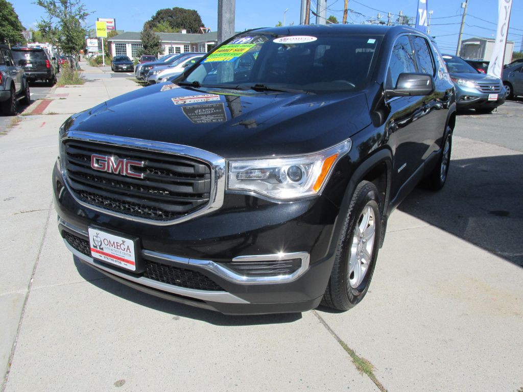 2019 GMC Acadia Image 3