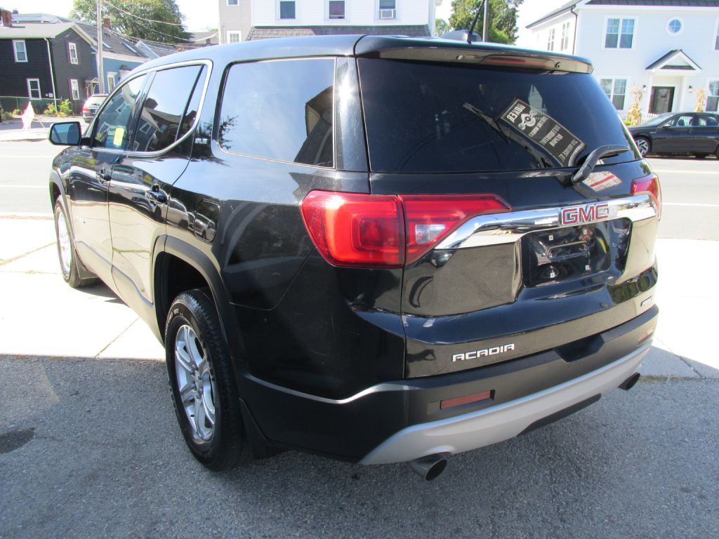 2019 GMC Acadia Image 4
