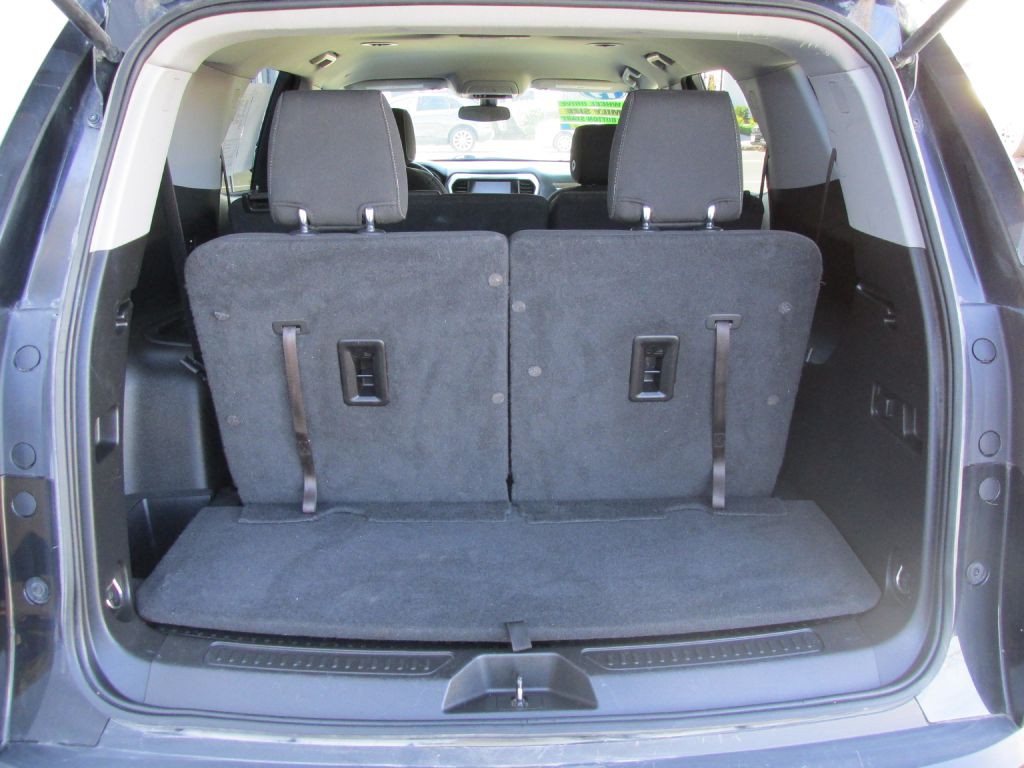 2019 GMC Acadia Image 8